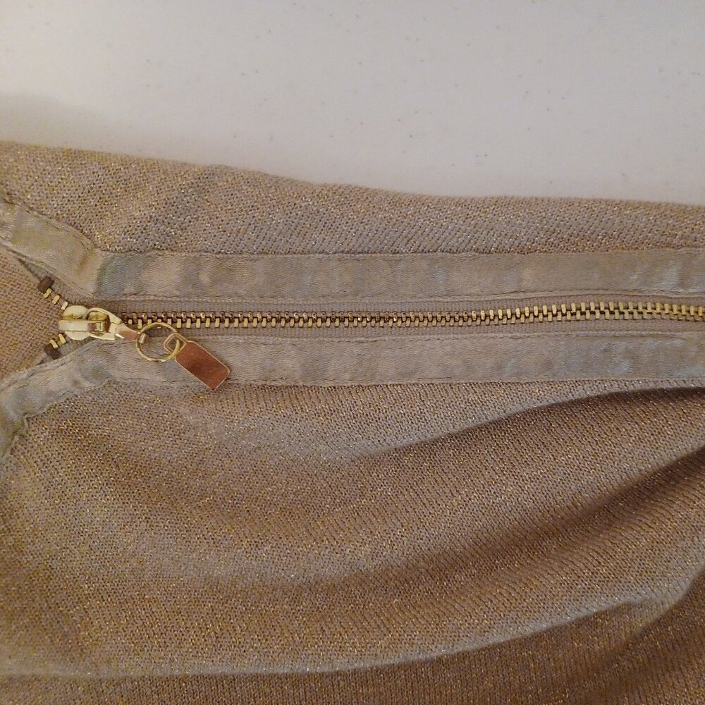 Women's Charter Club Gold long sleeve‎ top with Zipper on left shoulder Size Med - Picture 6 of 6